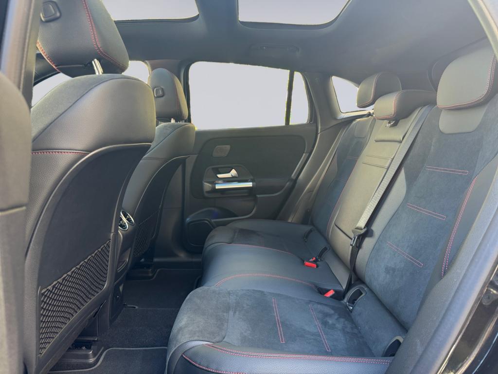 Mercedes EQA - 350 292 ch - AMG Line 4-Matic